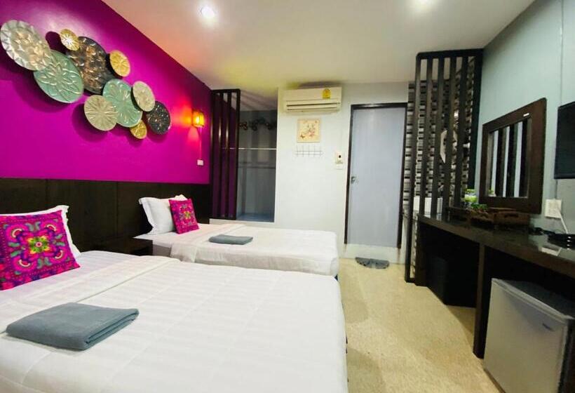 سوییت, Phang Nga Guesthouse