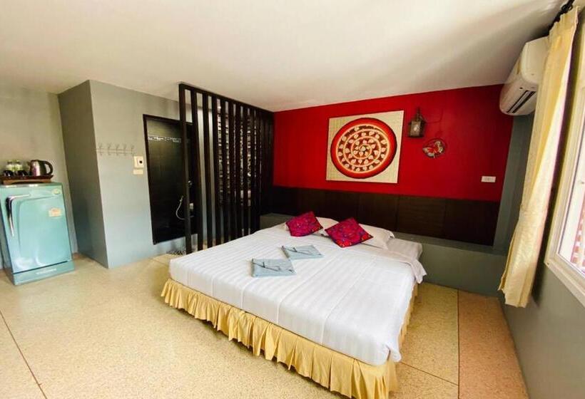 سوییت, Phang Nga Guesthouse