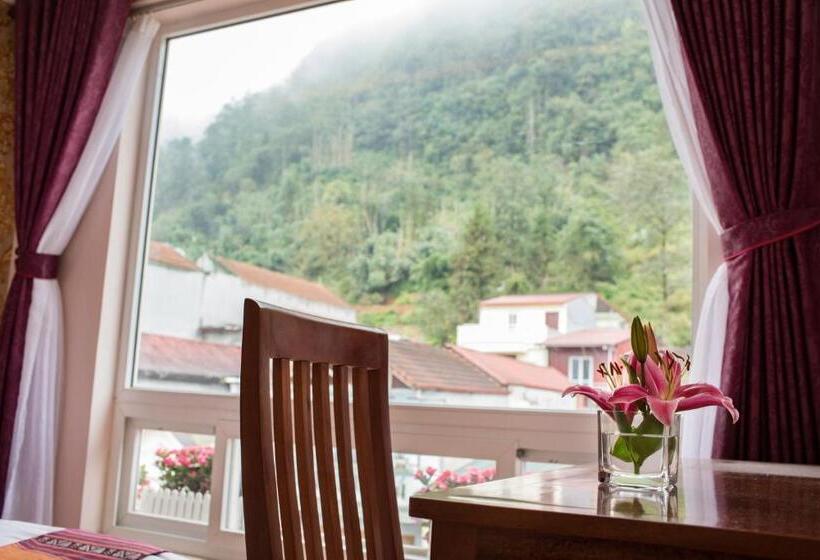 اتاق لوکس با چشم‌انداز شهر, Sapa Luxury