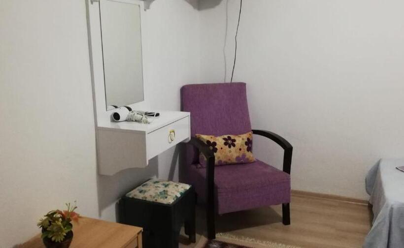 اتاق خانوادگی با سرویس بهداشتی مشترک, Mavi Pansiyon