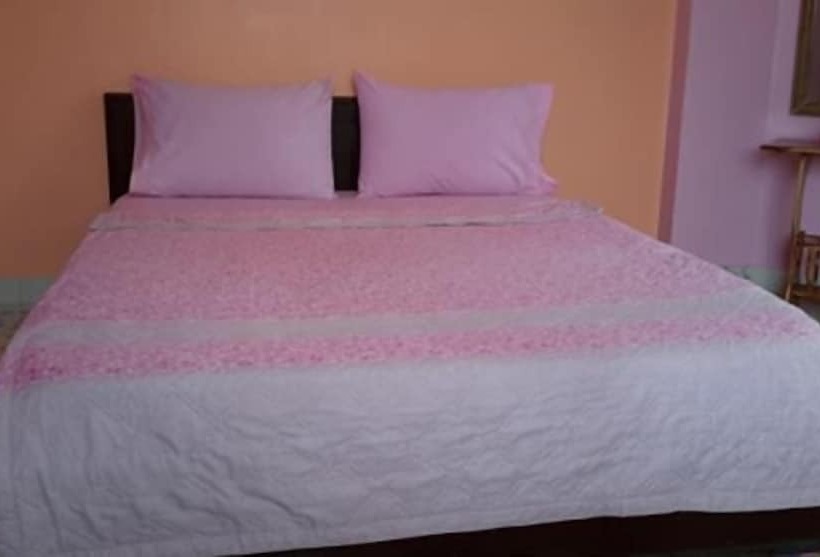 اتاق استاندارد, Royal Land Mae Klong
