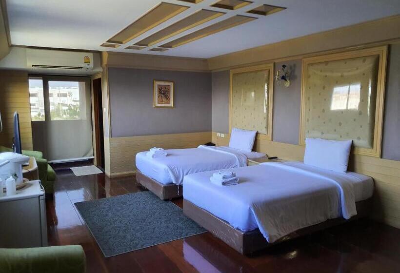 标准间, Pearl Resort And