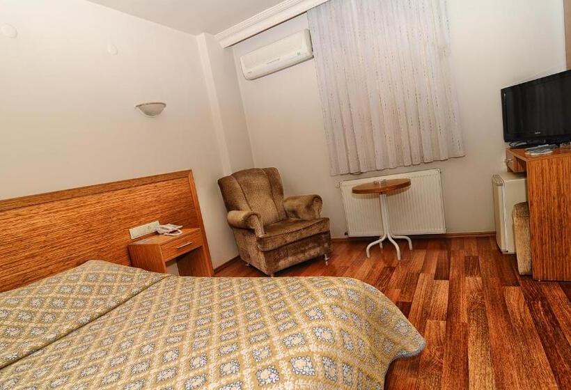 اتاق استاندارد یک نفره, Serenti