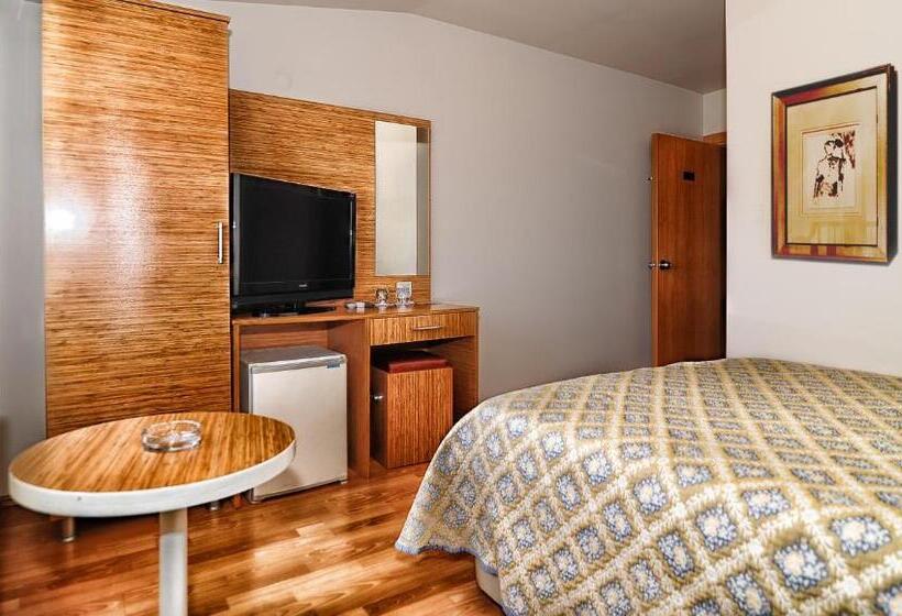 اتاق استاندارد یک نفره, Serenti