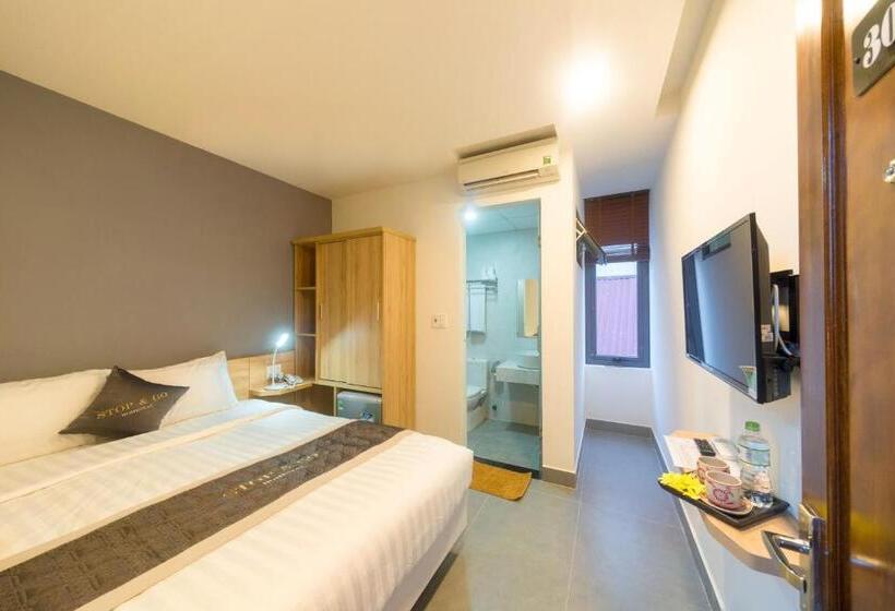 اتاق استاندارد با تخت بزرگ, Stop And Go Boutique Homestay Hue