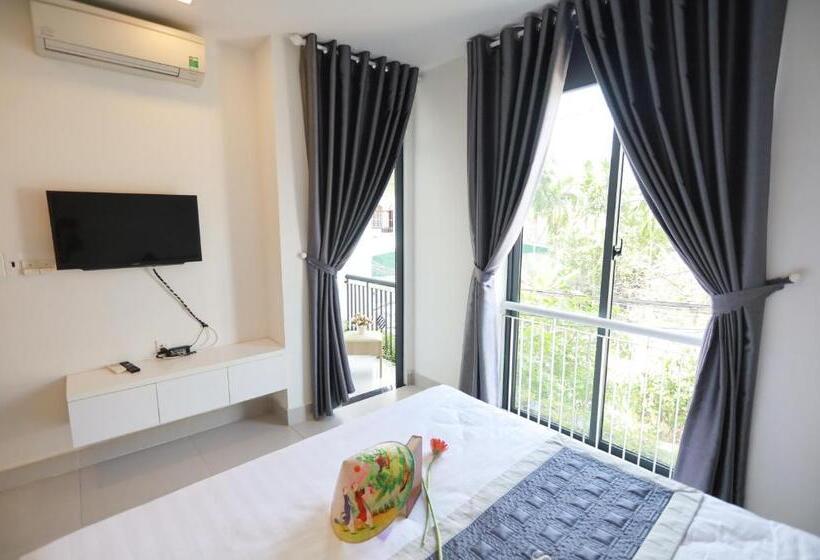 استودیو خانوادگی, Stop And Go Boutique Homestay Hue