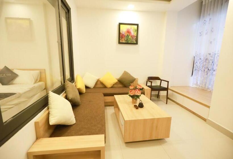 استودیو خانوادگی, Stop And Go Boutique Homestay Hue