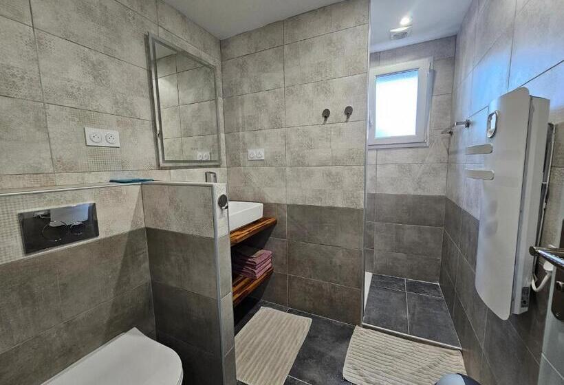 آپارتمان 2 خوابه, La Casa Del Arti  Chambres D Hotes