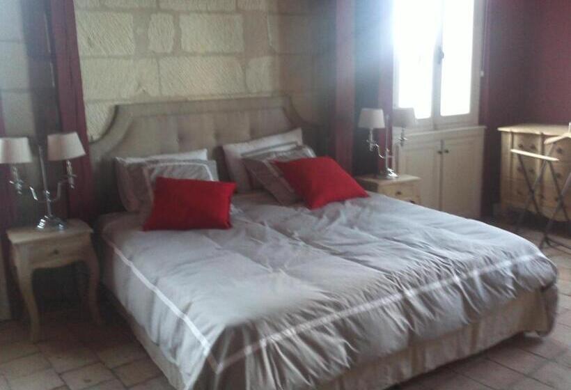 اتاق لوکس, La Capitainerie