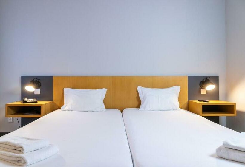 Quarto standard, Comfort Inn Braga