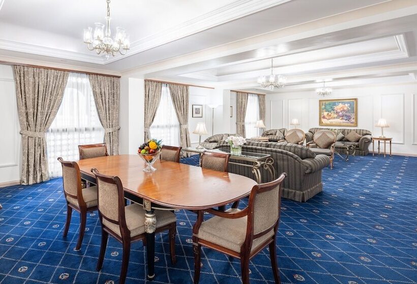 Kral Dairesi, Intercontinental Dar Al Iman Madinah, An Ihg