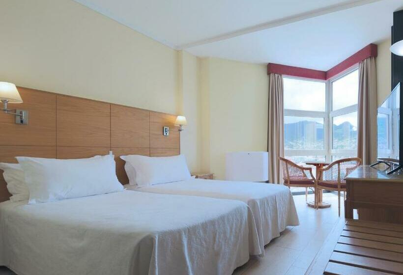 Standard Room with Views, Dom Pedro Madeira