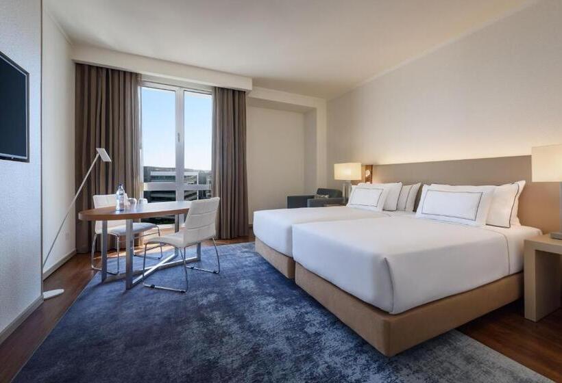 Habitación Premium con Vistas, Melia Lisboa Oriente