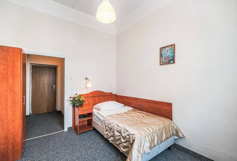 اتاق استاندارد یک نفره, Polonia Centrum