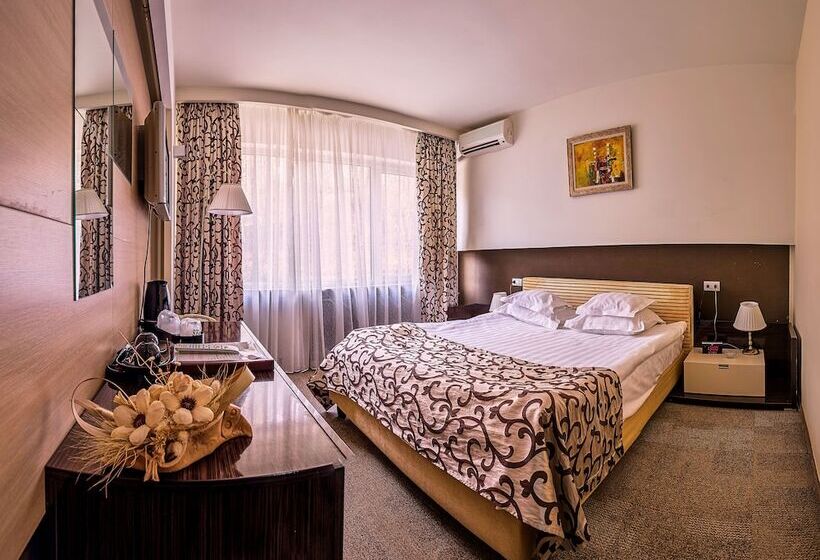 اتاق استاندارد, Sinaia