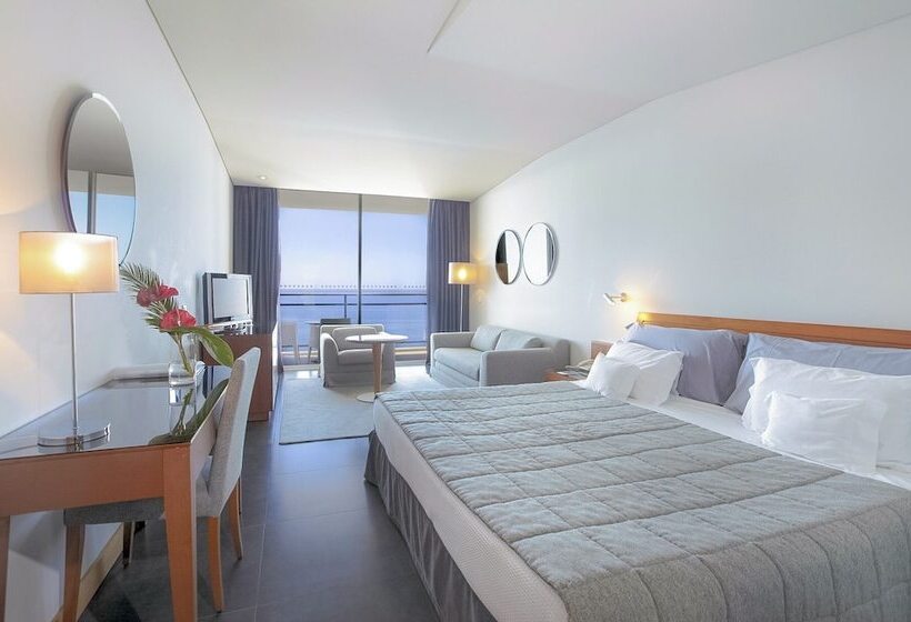 اتاق سوپریور با چشم‌انداز دریا, Vidamar Resort Hotel Madeira