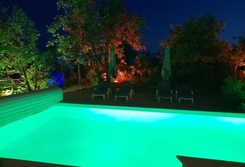 اتاق استاندارد, La Villa Provençale