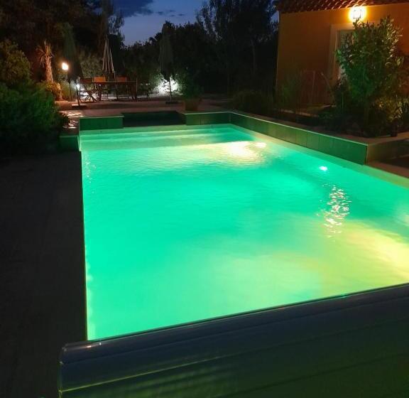 اتاق استاندارد, La Villa Provençale