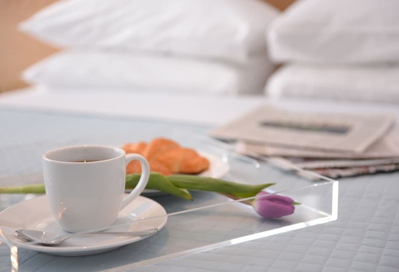 سوئیت با بالکن, 6080 Design Hotel By Eskape Collection