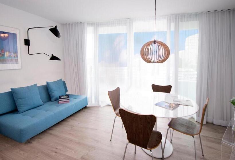 سوئیت با بالکن, 6080 Design Hotel By Eskape Collection