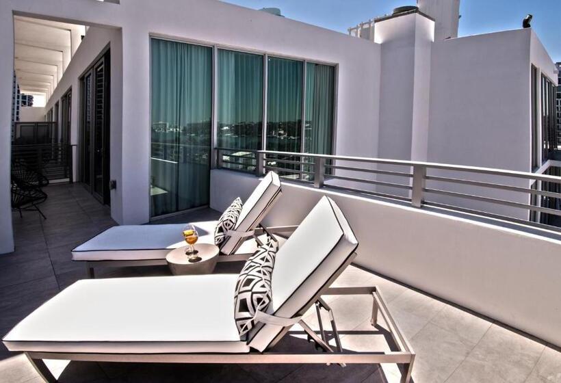 سوئیت پنت هاوس, 6080 Design Hotel By Eskape Collection