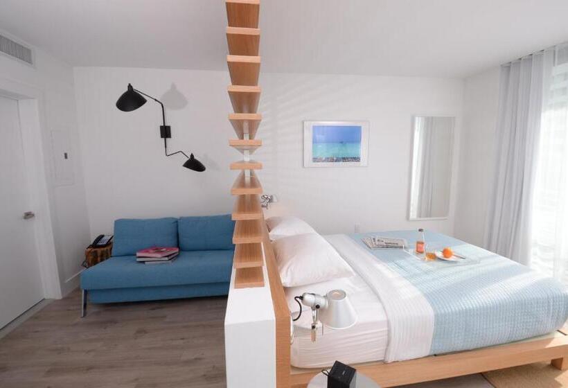 استودیو استاندارد با بالکن, 6080 Design Hotel By Eskape Collection