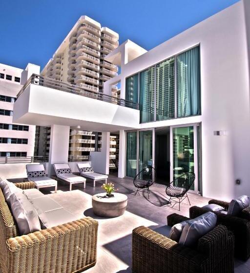 Suite with Terrace, 6080 Design Hotel By Eskape Collection