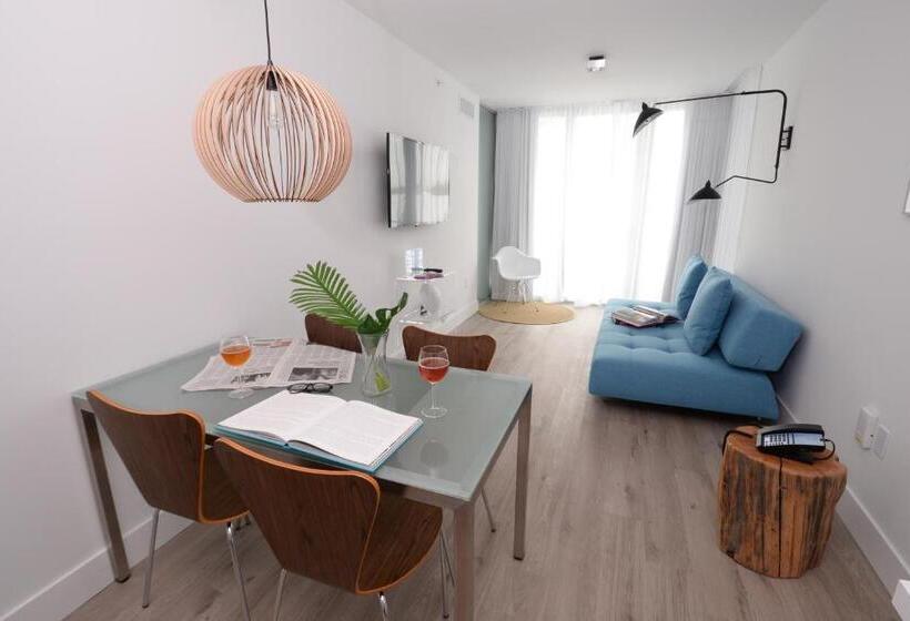 2 Bedrooms Suite Sea View, 6080 Design Hotel By Eskape Collection
