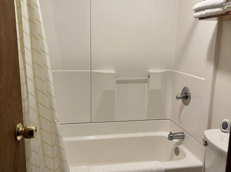 اتاق استاندارد, Sara Placid Inn & Suites