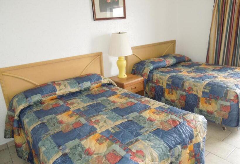 اتاق استاندارد با 2 تخت دوبل, Brittany Motel