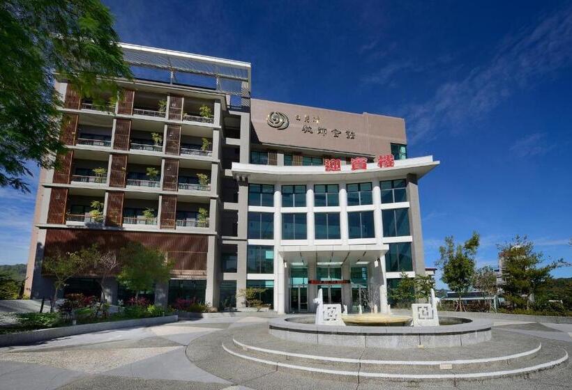 اتاق استاندارد با چشم‌انداز دریاچه, Sun Moon Lake Teachers' Hostel