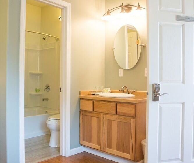 اتاق استاندارد, Trailhead Lodging