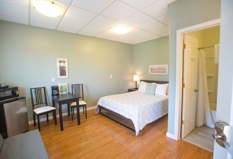 اتاق استاندارد, Trailhead Lodging