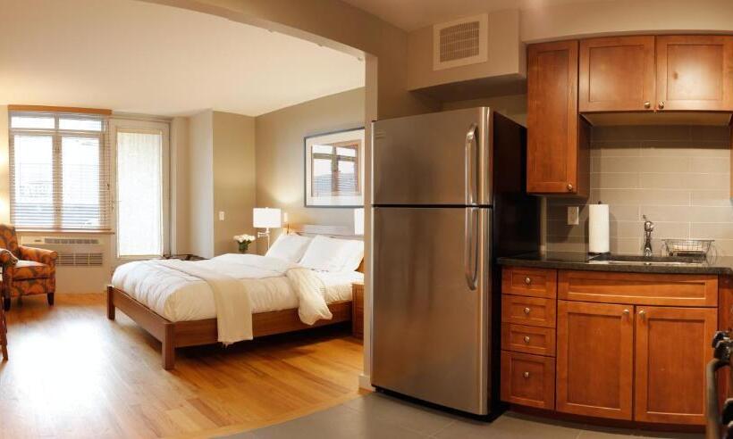 استودیوی استاندارد, Sanctuary Nyc Retreats