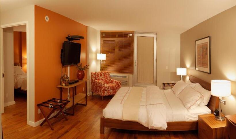 سوئیت با تخت بزرگ, Sanctuary Nyc Retreats