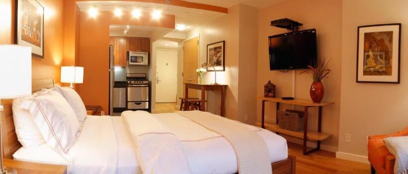استودیوی استاندارد اینتریور, Sanctuary Nyc Retreats