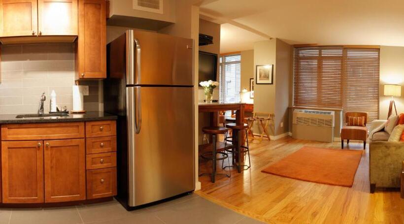 سوئیت با تخت بزرگ, Sanctuary Nyc Retreats