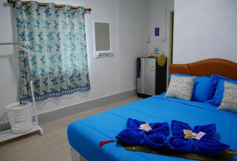 اتاق استاندارد, Nawee Guesthouse Sairee