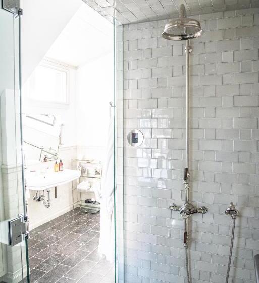 سوئیت با تخت بزرگ, Public House Lofts