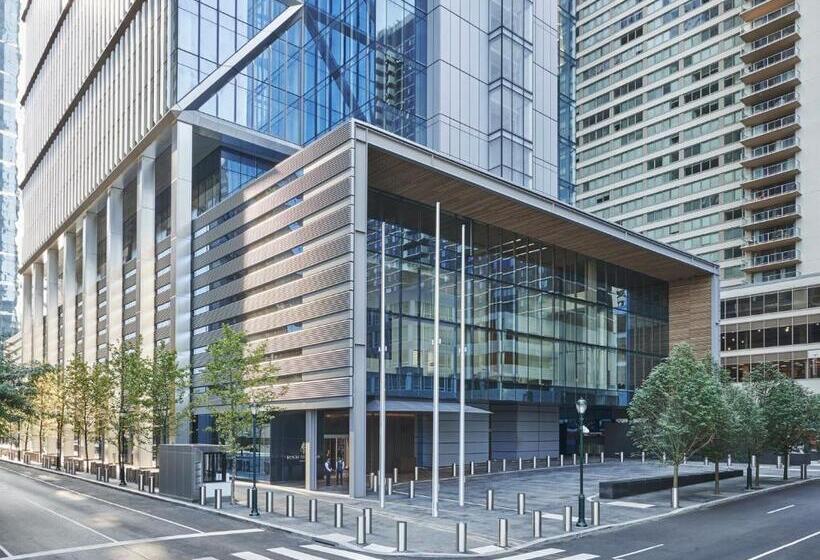 اتاق استاندارد با تخت بزرگ برای معلولان, Four Seasons Hotel Philadelphia At Comcast Center