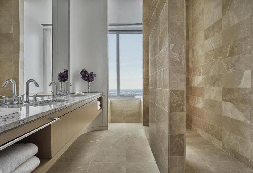 اتاق استاندارد با تخت بزرگ, Four Seasons Hotel Philadelphia At Comcast Center