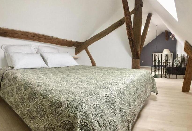 سوییت دوبلکس, Au Coeur De Nuits