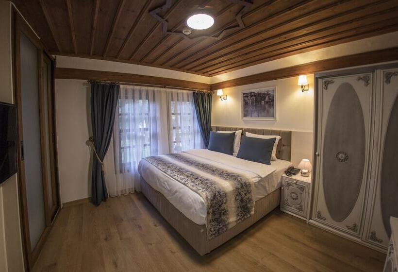 اتاق لوکس, Bayezi̇d Han Konak