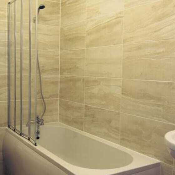 اتاق لوکس, Pantile Lodge