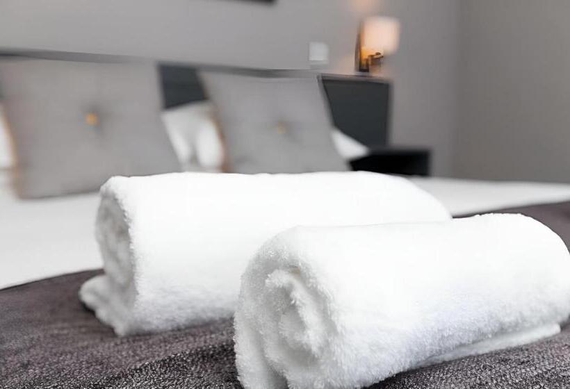 اتاق استاندارد چهار تخته, Citi Hotel Aberdeen