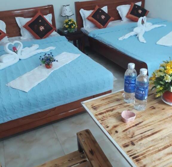 اتاق استاندارد با تخت بزرگ, Tamcoc White Swan Hostel