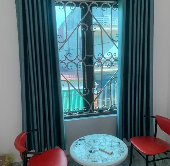 اتاق لوکس با بالکن, Tam Coc White Swan Homestay