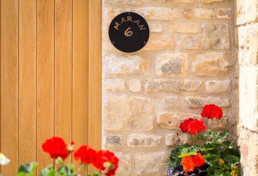 اتاق لوکس, Bantam Tea Rooms