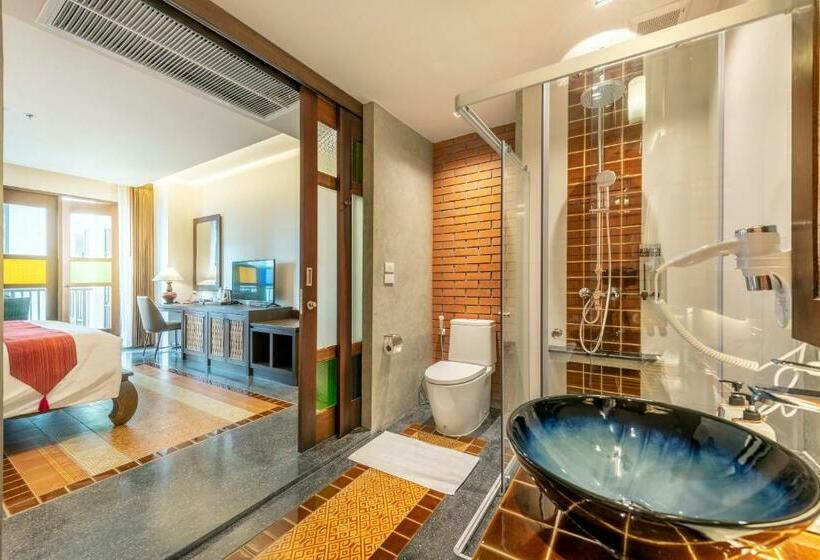 اتاق سوپریور با تخت بزرگ, Monkham Village Hat Yai