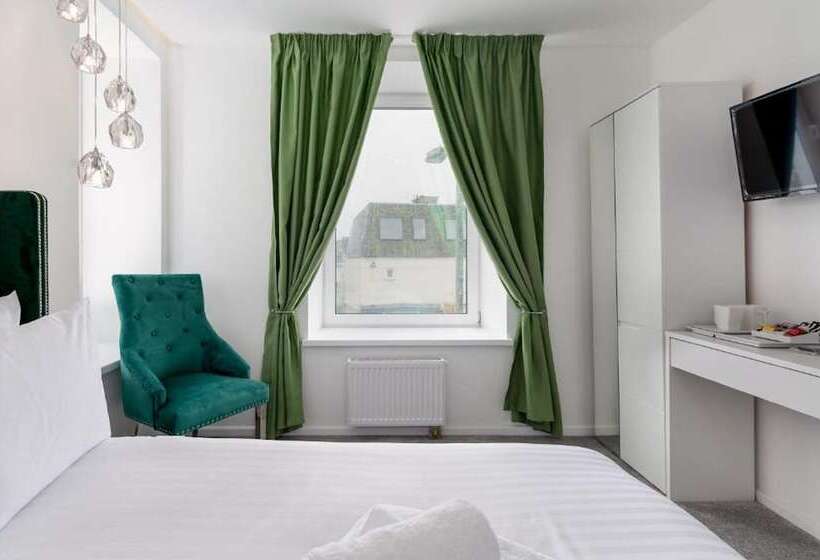 اتاق استاندارد, OYO Newquay Beach Hotel